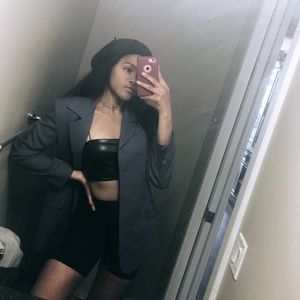 Meet your Posher, Kamsey